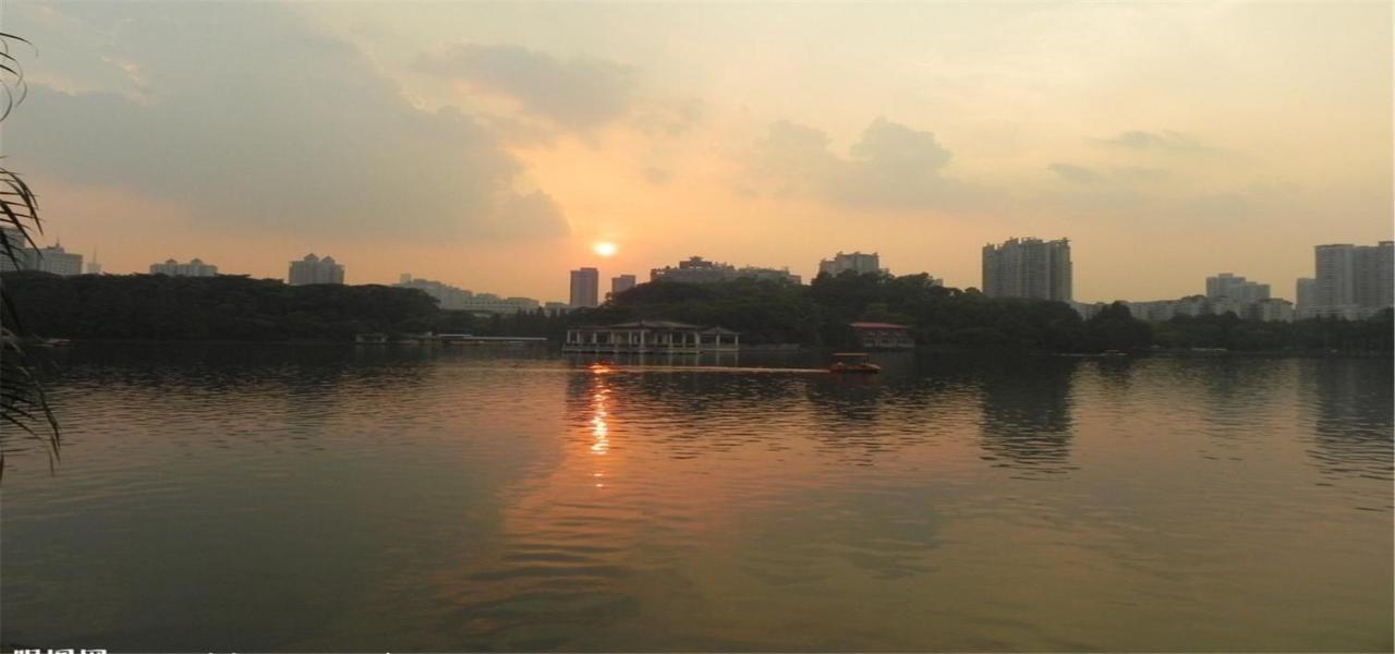 Xana Hotelle Guangzhou Buitenkant foto
